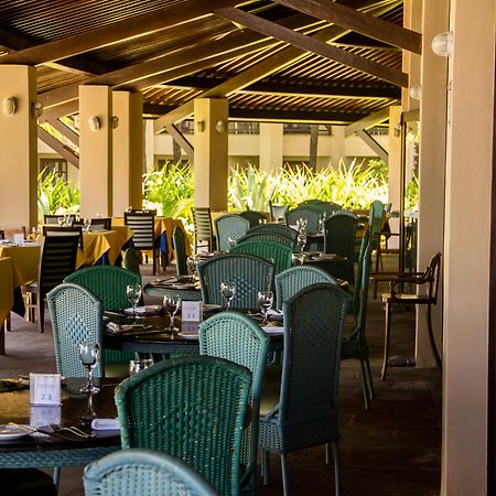 Catussaba Resort Hotel Salvador Bagian luar foto