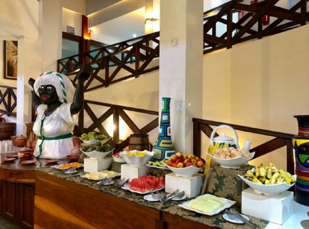 Catussaba Resort Hotel Salvador Bagian luar foto